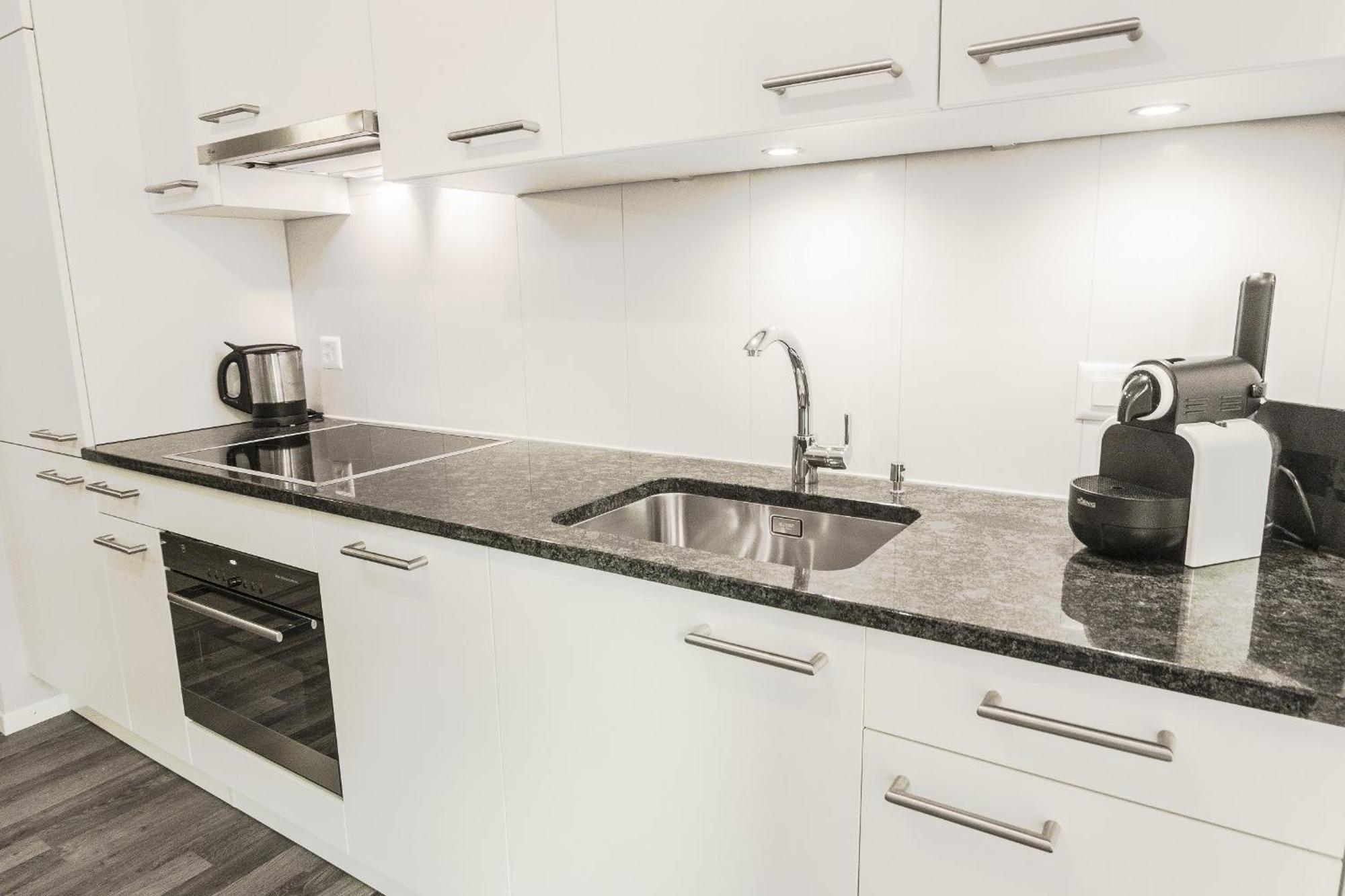 Reloc Serviced Apartments Zurich-Oerlikon Δωμάτιο φωτογραφία